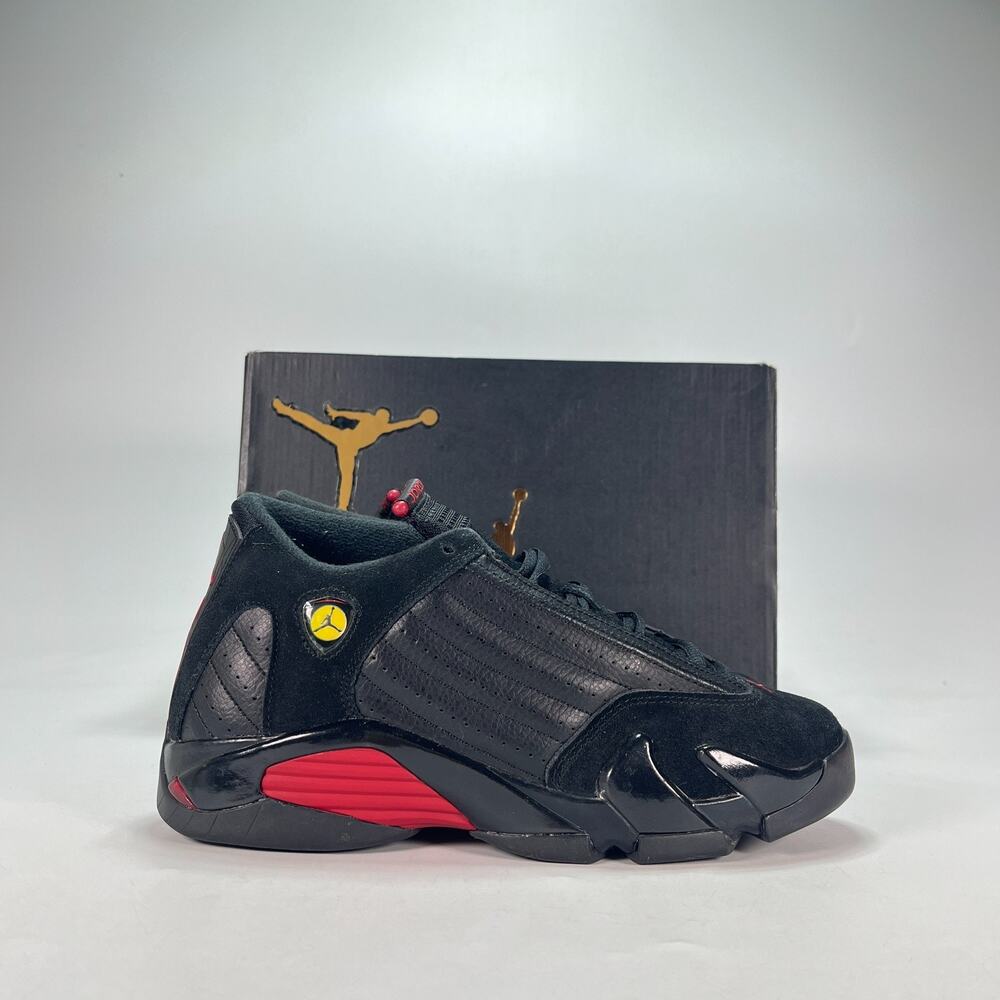 Air Jordan 14 Retro Last Shot Black Varsity Red Shoes 487524-003 Youth Size 6.5Y